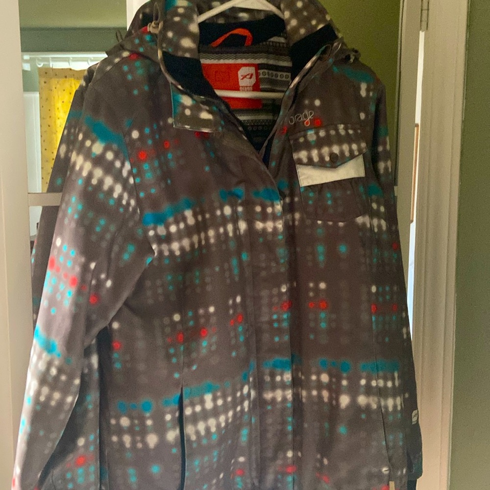 Snowboarding skiing jacket. Size SMALL.  Excellent condition